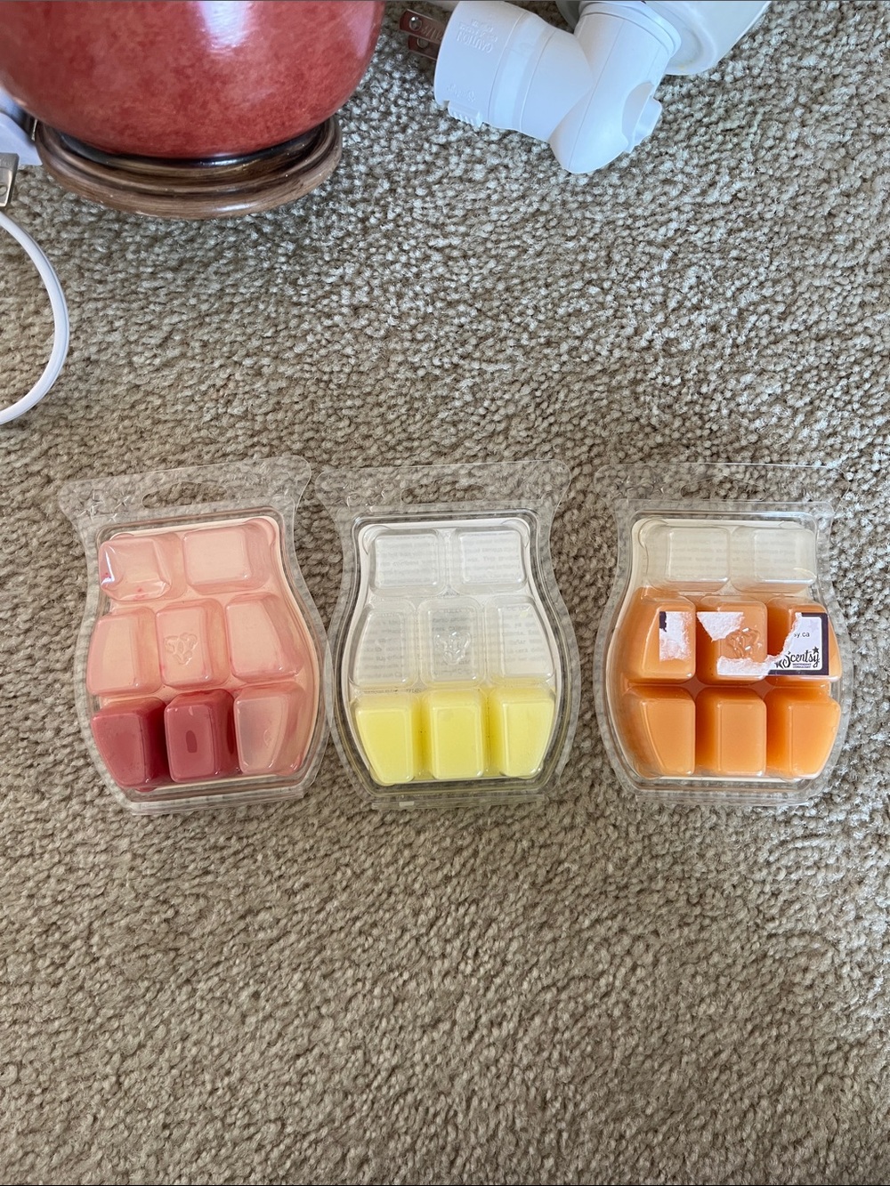 Scentsy bundle - Picture 2 of 4